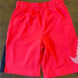 Nike Youth Boy large Bright Red Sports Shorts